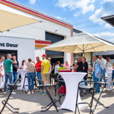 Openingsfeest van de nieuwe showroom bij Brabant Deur aan de Lage zijde in Eindhoven