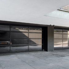 dubbele sectionaaldeur met glas panelen |BrabantDeur