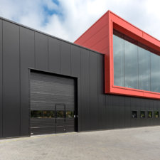 Overheaddeuren voor bedrijfspanden | Deurtechnieken Brabant BV
