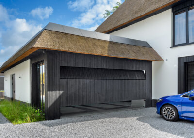 Met hout beklede EXCLUSIVE-Line garagedeur | Brabant Deur