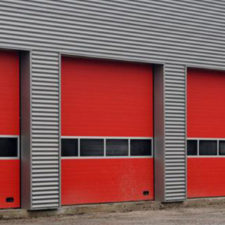 Bedrijfsdeuren: de overheaddeur | Brabant Deur
