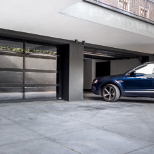 volbeglaasde garagedeur | Brabant Deur